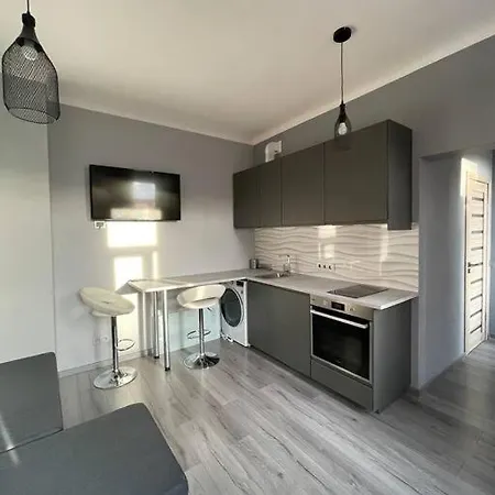 Minimalist Apartment-free Parking, Self Check In *