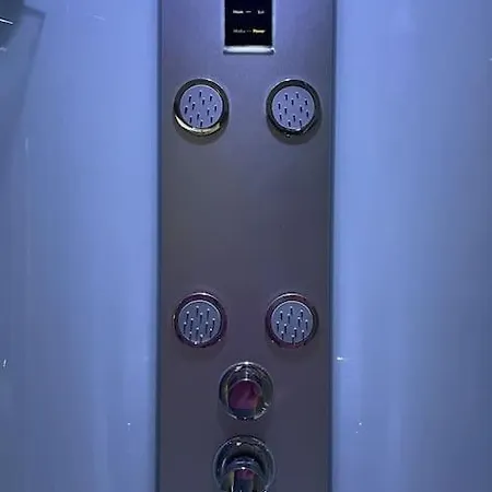 Apartment Minimalist Apartment-free Parking, Self Check In *